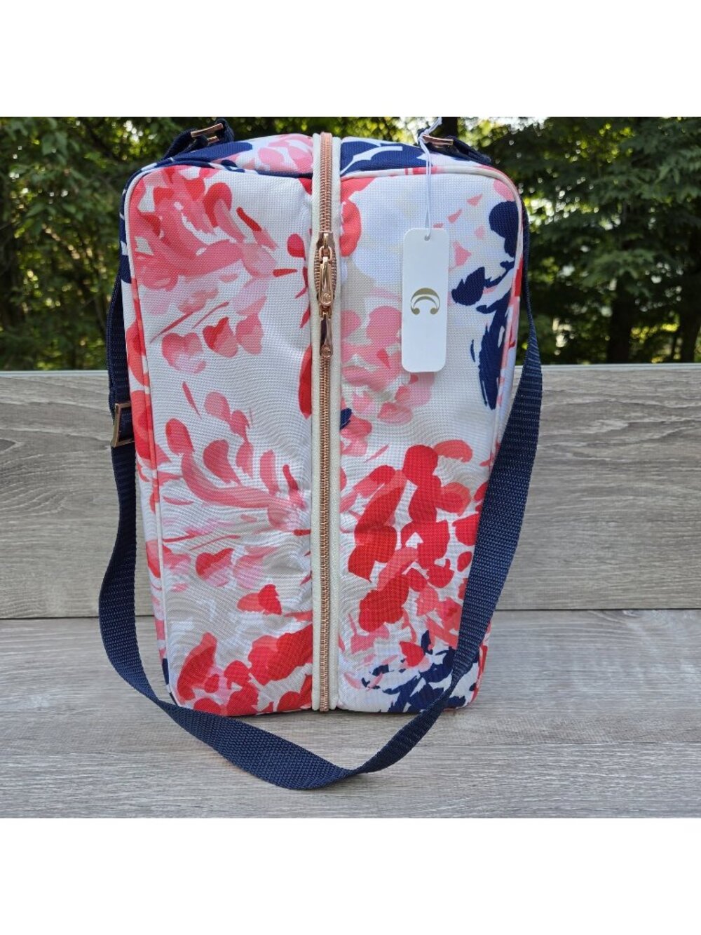 NWT Charming Charlie Happy Glamper Floral Wine Tote Travel Cooler Bag Picnic Set